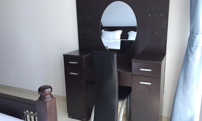 Espace Holiday Homes Churchill Tower 13 Dubai